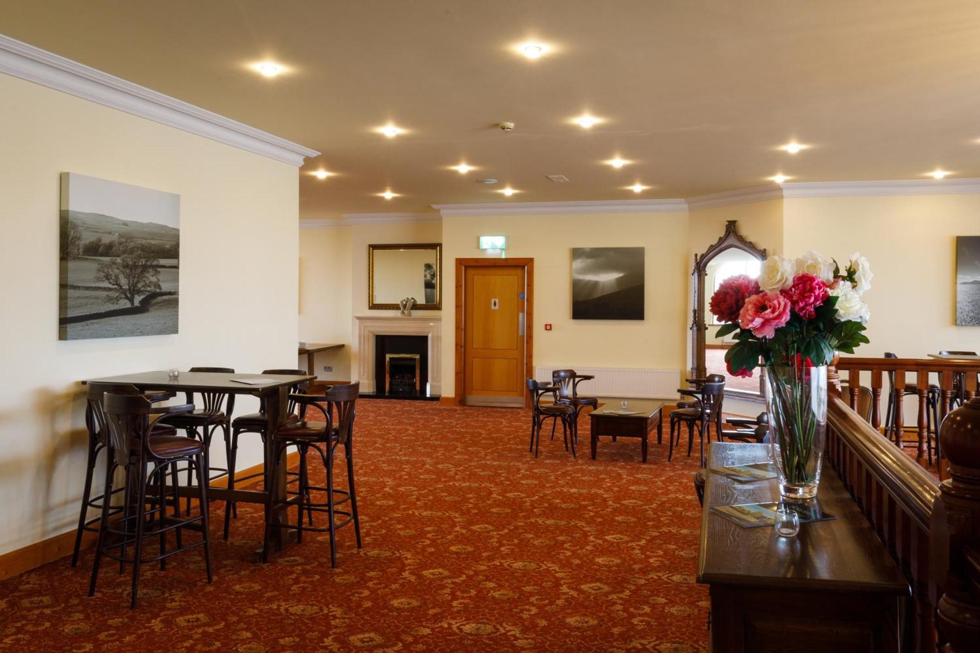 Great National Hotel Ballina Балина Екстериор снимка